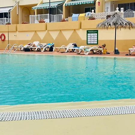 Amazing Complex Pool View & Relax * 아데제